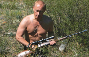 Putyin-naptár: A legmacsóbb a Továris Július