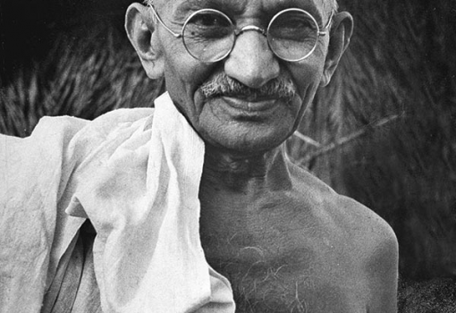 <h1>Mahatma Gandhi</h1>-