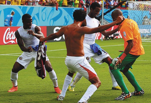 <h1>Costa Rica labdarúgóinak öröme az Olaszország elleni meccsen</h1>-