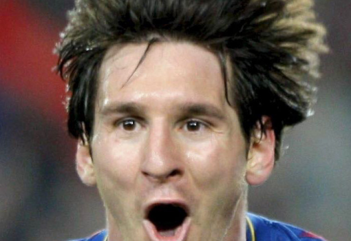 <h1>Messi
</h1>-