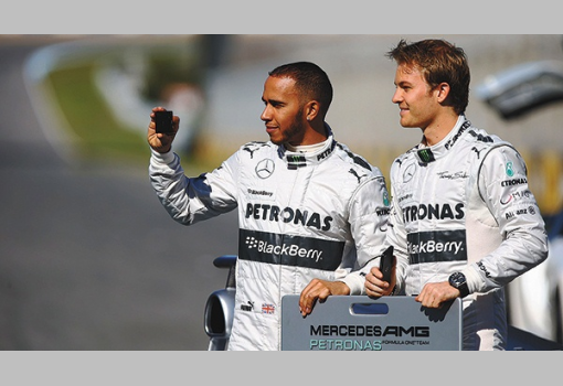 <h1>Hamilton Rosbergnek adta volna a 3. helyet</h1>-