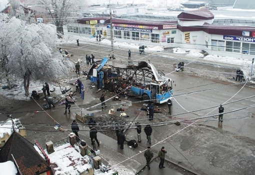 <h1>A decemberi volgográdi merényletek egyik célpontja egy autóbusz volt (Fotó: Stringer, Reuters)</h1>-