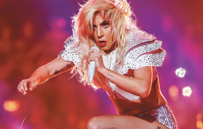 Lady Gaga visszatérése(i) - Minden előzetes találgatásra rácáfol - A Grammy-gálán a Metallicával lép fel