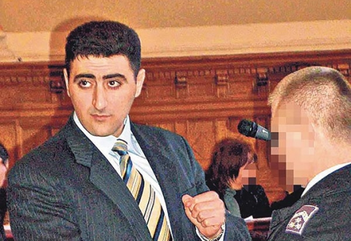 <h1>A baltás gyilkos, Ramil Safarov: ő hazament, az azeri pénz meg jött - Forrás: blikk.hu</h1>-