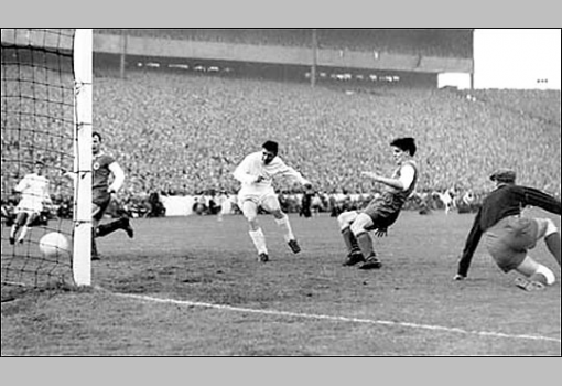 <h1>Egy Puskás gól a négyből, Glasgow 1960.</h1>-
