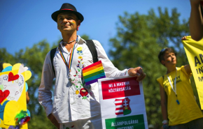 Mosolyok és vicsorok - ilyen volt az idei Budapest Pride
