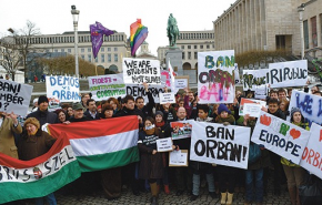 Trükkös kokárda – Belgiumban is tüntettek a magyarok